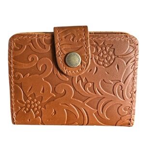 Portland Leather Mini Bifold Wallet Embossed Meadow NWT